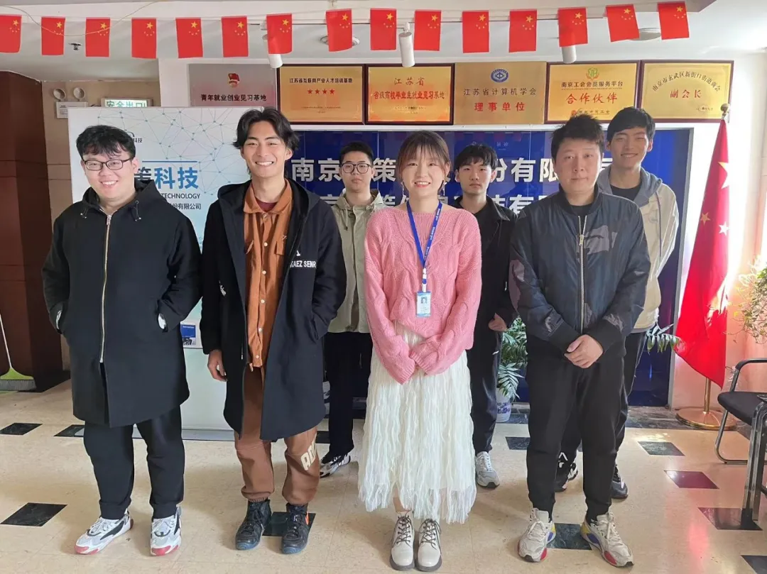 【結(jié)班留影】 好運藏在你的實力里，也藏在
